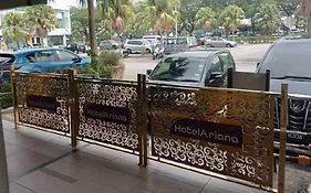 Golden Leaf Boutique Hotel Nusa Idaman Formerly Known As Ariana Hotel